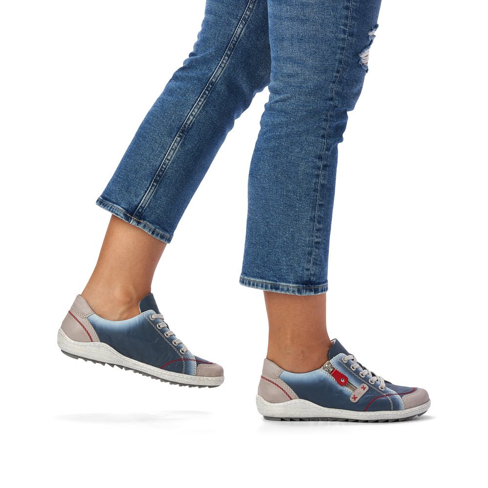 Blue remonte women´s lace-up shoes R1427-12 with zipper and red stitching. Shoe on foot.