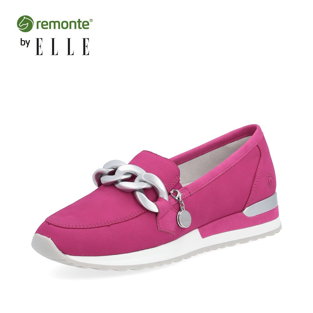 Pink remonte women´s loafers R2544-32 with silver chain. Shoe laterally.