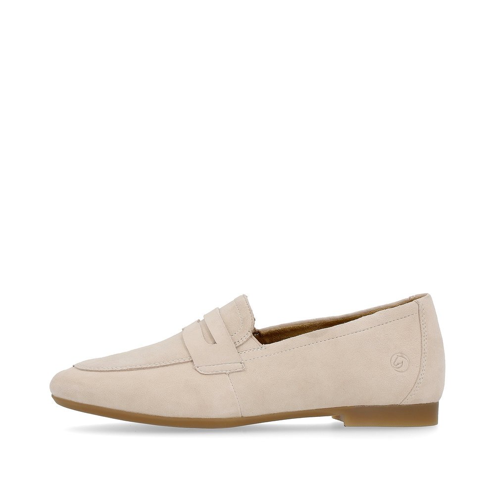 Clay beige remonte women´s loafers D0K02-61 with an elastic insert. Outside of the shoe.