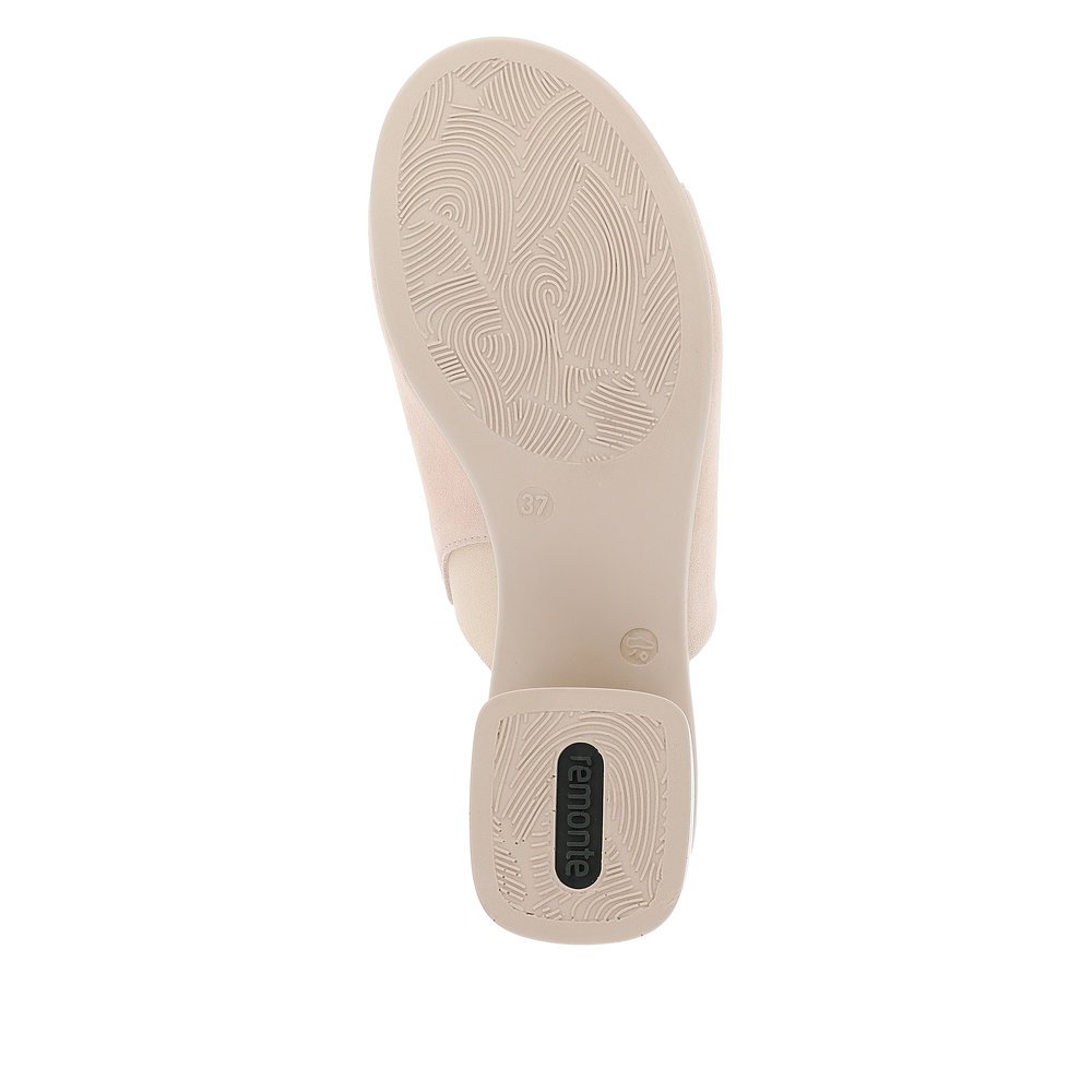 Clay beige remonte women´s mules R8752-60 with cushioning sole with block heel. Outsole of the shoe.