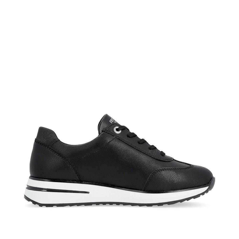 Black remonte women´s sneakers D1G02-02 with zipper and a soft exchangeable footbed. Shoe inside.
