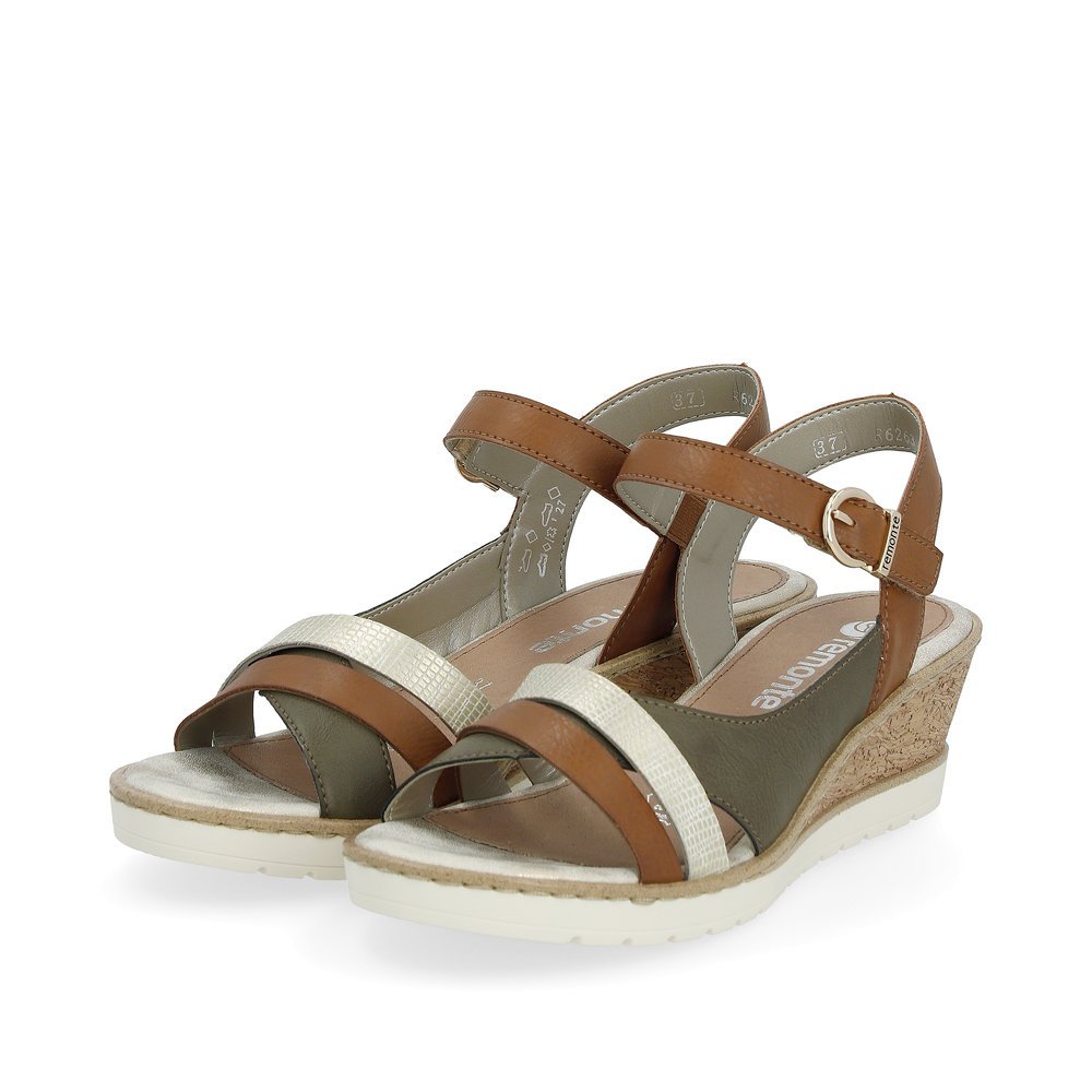 Brown remonte women´s wedge sandals R6263-24 with hook and loop fastener. Shoes laterally.