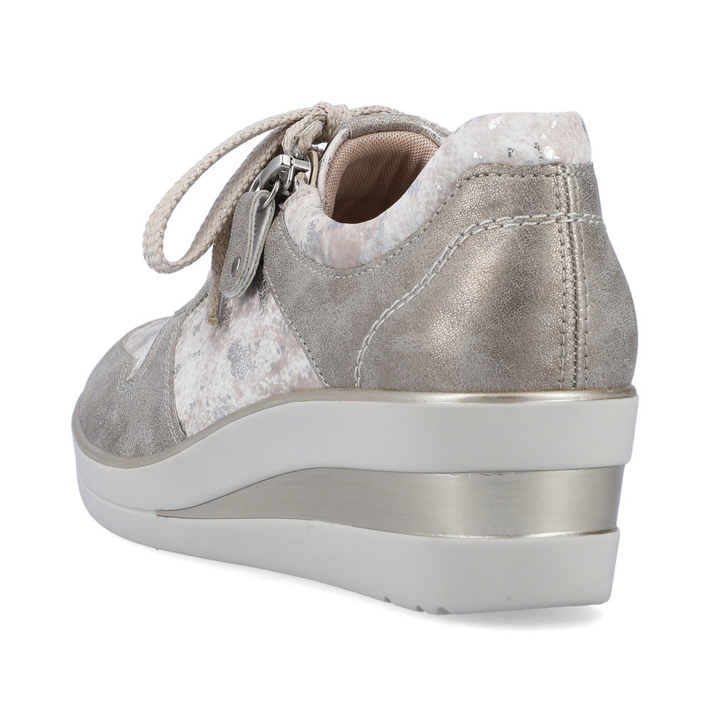 Grey beige remonte women´s sneakers R7213-61 with a zipper and extra width H. Shoe from the back.