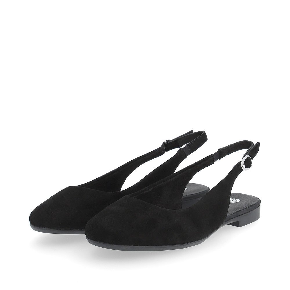 Jet black remonte women´s slingback pumps D0K07-00 with buckle and soft cover sole. Shoes laterally.