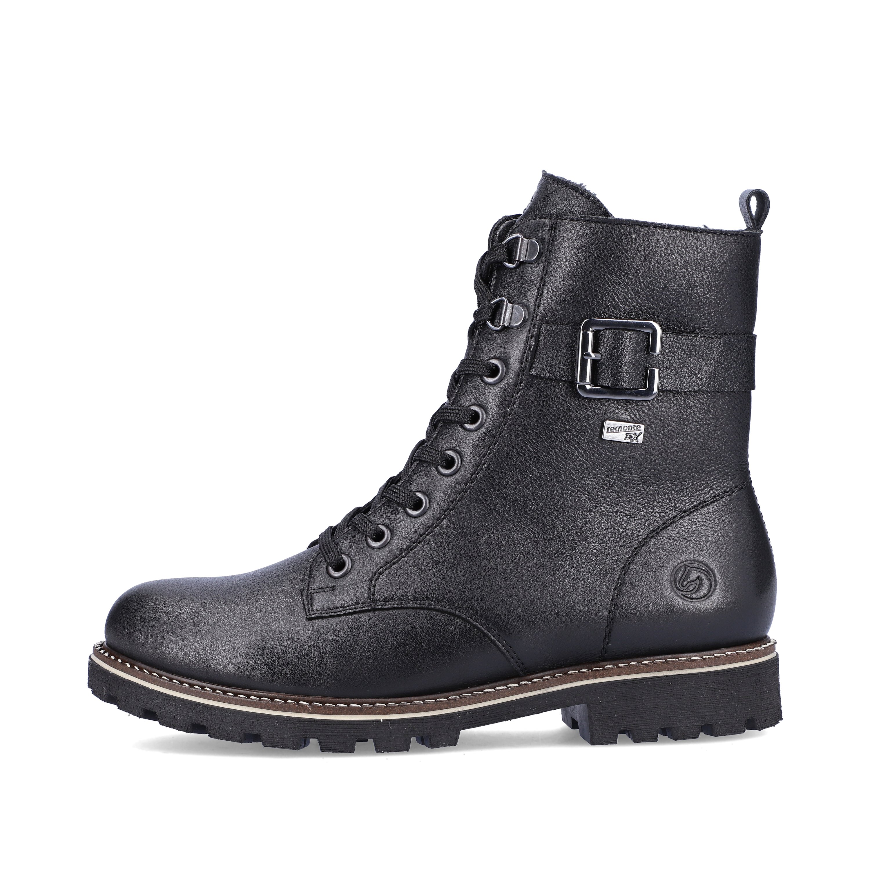 Black remonte women´s biker boots D8475-01 with cushioning and flexible profile sole. The outside of the shoe