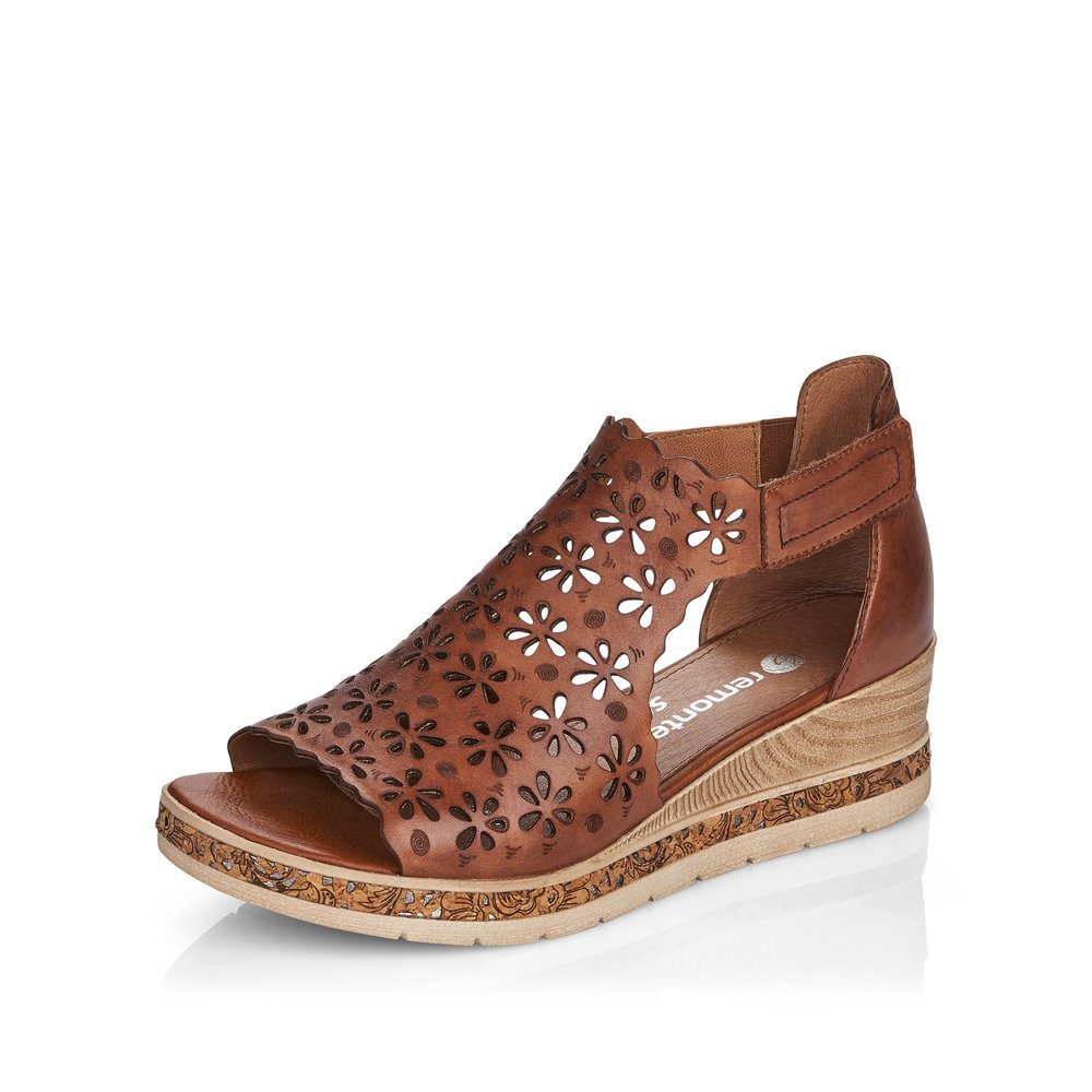 Brown remonte women´s wedge sandals D3056-24 with a hook and loop fastener. Shoe laterally.