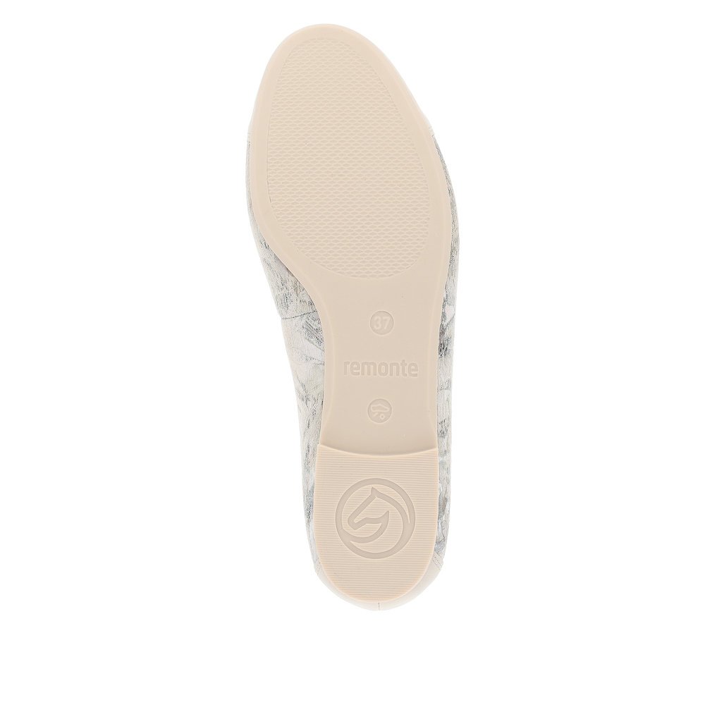Cream beige remonte women´s ballerinas D0K04-60 with floral pattern. Outsole of the shoe.