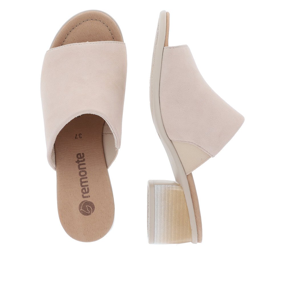 Clay beige remonte women´s mules R8752-60 with cushioning sole with block heel. Shoe from the top, lying.