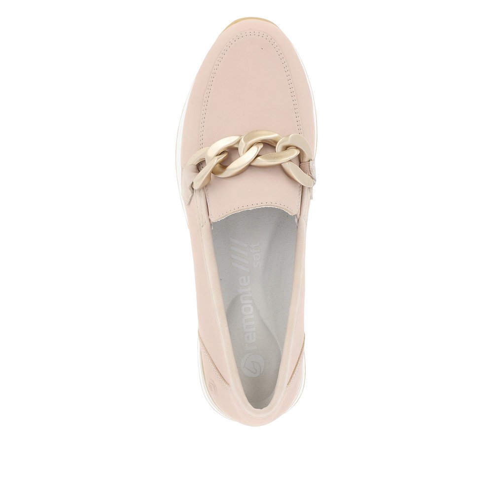 Beige pink remonte women´s loafers R2544-31 with golden chain. Shoe from the top.