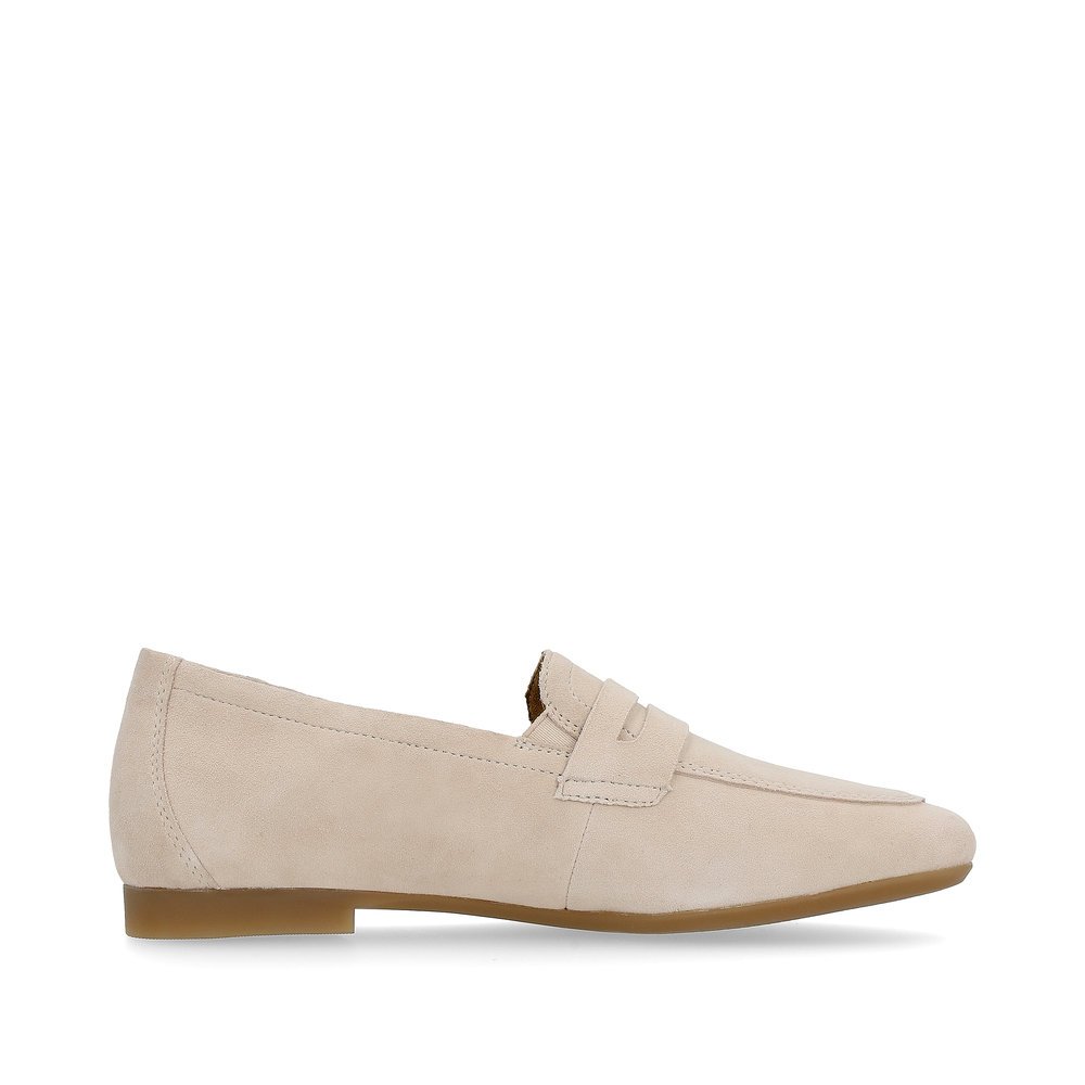 Clay beige remonte women´s loafers D0K02-61 with an elastic insert. Shoe inside.