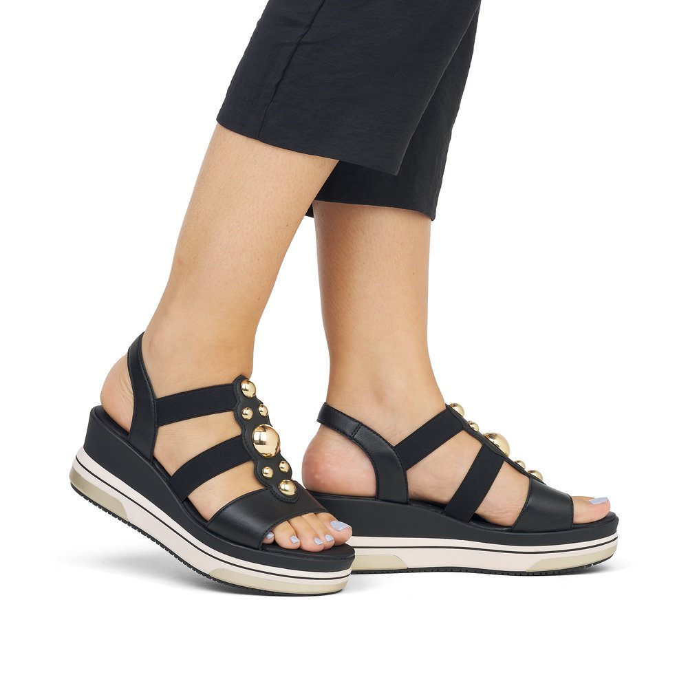 remonte sandales compensées noires femmes D1P52-02 avec insert élastique. Chaussure au pied.