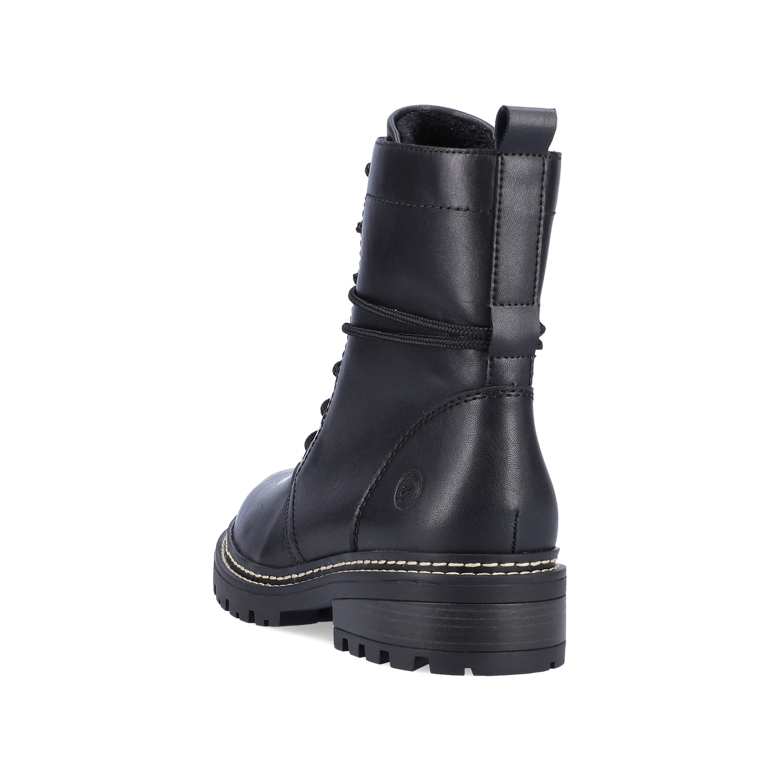 Night black remonte women´s biker boots D0B75-01 with cushioning profile sole. Shoe from the back
