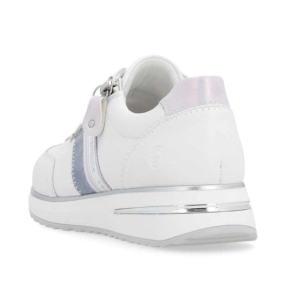White remonte women´s sneakers D1G02-80 with zipper and soft exchangeable footbed. Shoe from the back.
