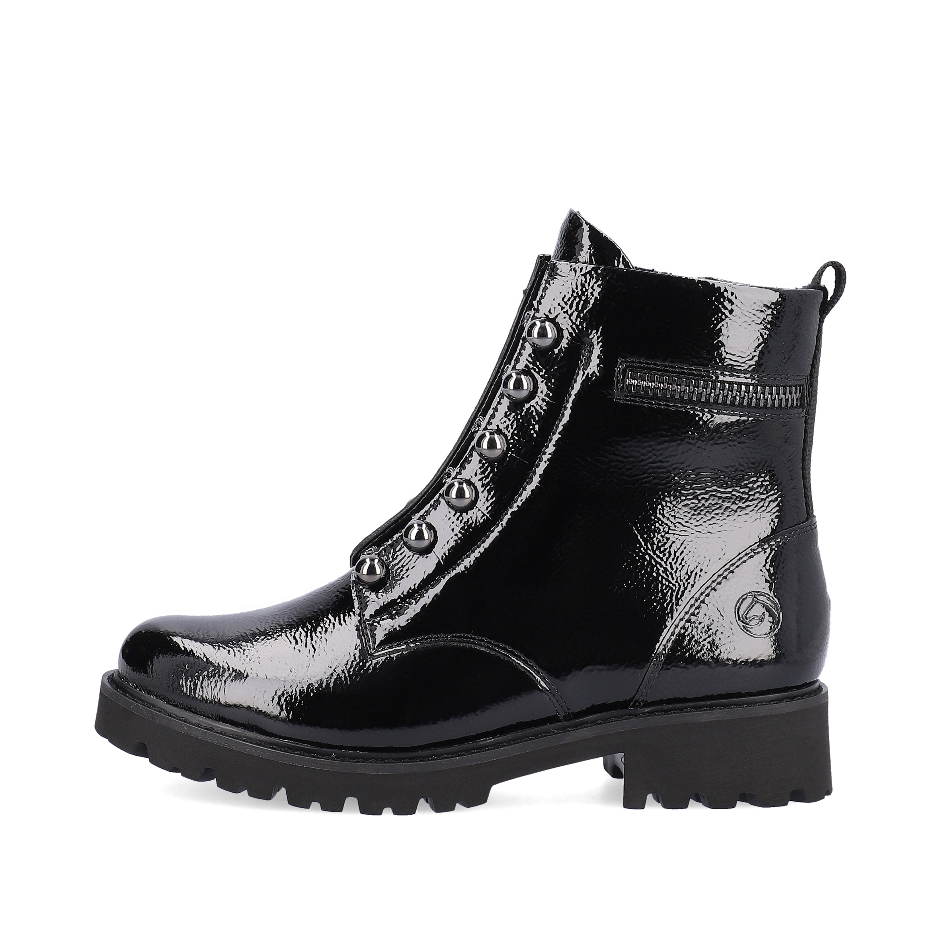 Glossy black remonte women´s biker boots D8670-03 with especially light sole. The outside of the shoe