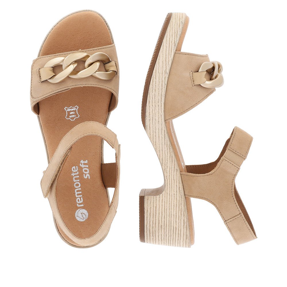 Brown beige remonte women´s strap sandals D0N55-60 with a hook and loop fastener. Shoe from the top, lying.