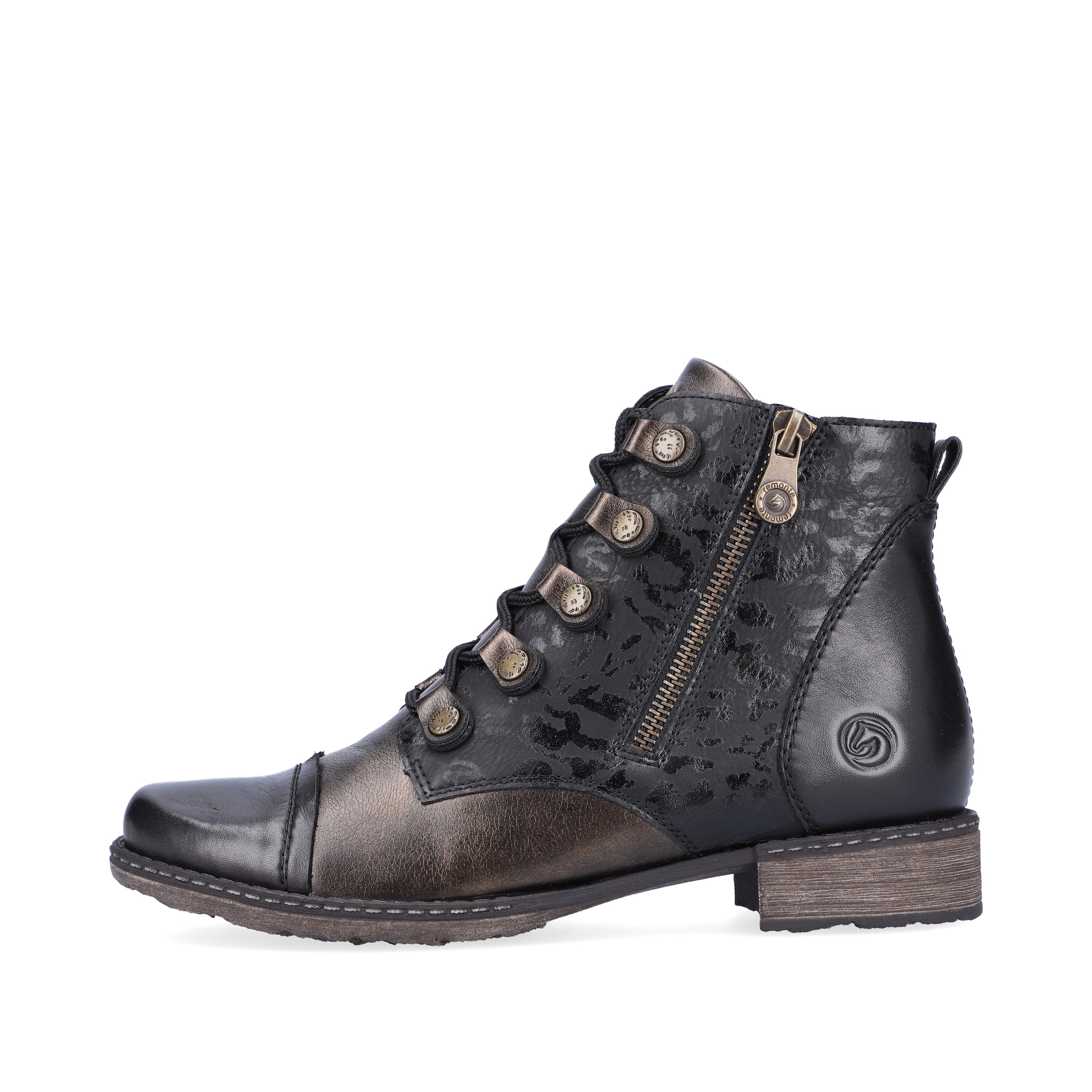 Black remonte women´s lace-up boots D4391-02 with hard-wearing profile sole. The outside of the shoe