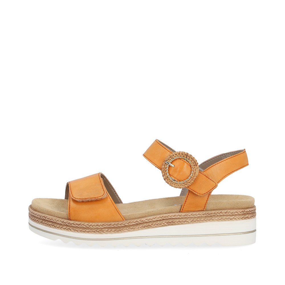 remonte sandales à lanières orange femmes D0Q52-38 avec fermeture velcro. Côté extérieur de la chaussure.