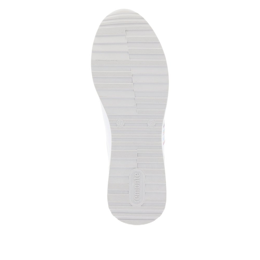 White remonte women´s sneakers D1G02-80 with zipper and soft exchangeable footbed. Outsole of the shoe.