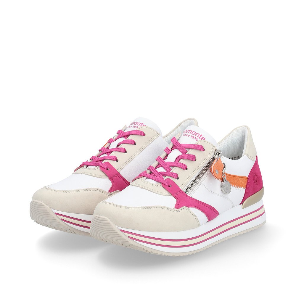 Sparkling white remonte women´s sneakers D1323-80 with a zipper and comfort width G. Shoes laterally.