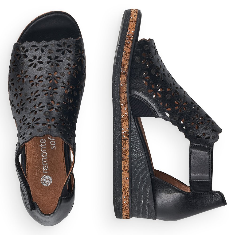 Black remonte women´s wedge sandals D3056-01 with hook and loop fastener. Shoe from the top, lying.