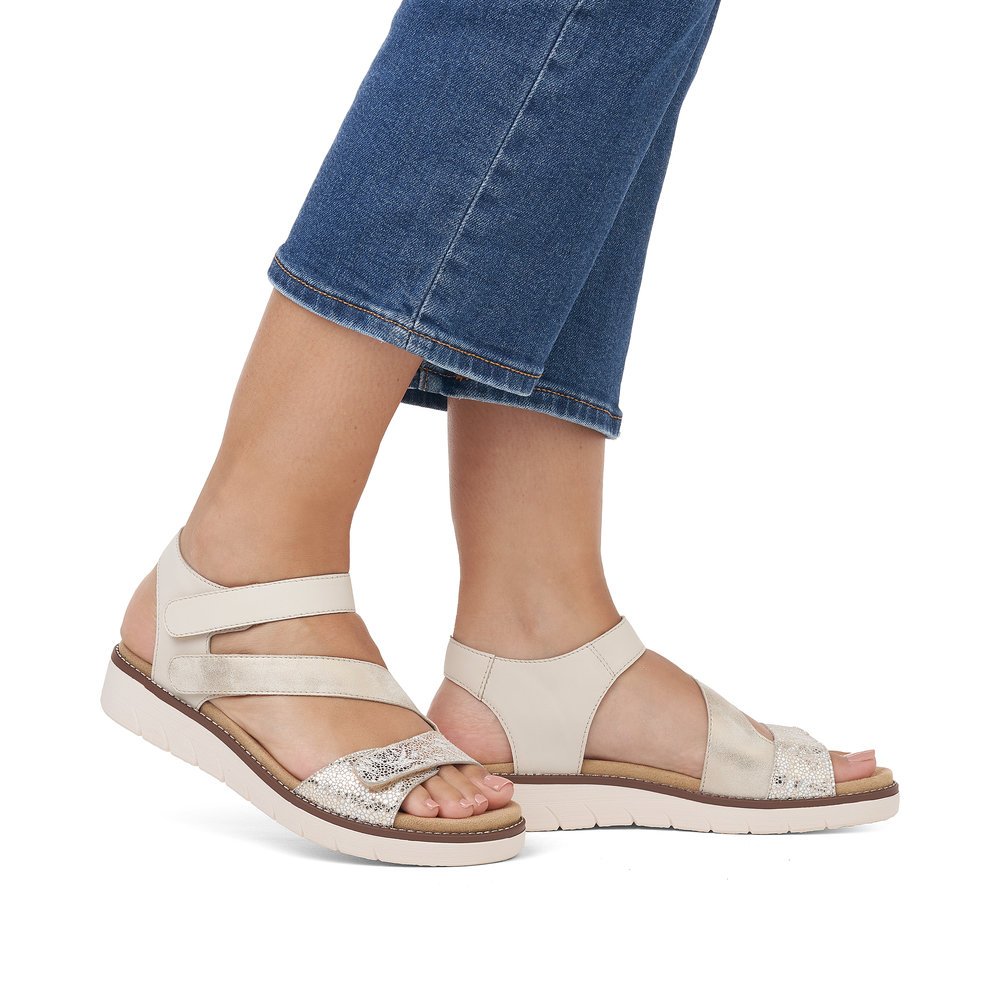 remonte sandales à lanières beiges femmes D2050-61 avec fermeture velcro. Chaussure au pied.