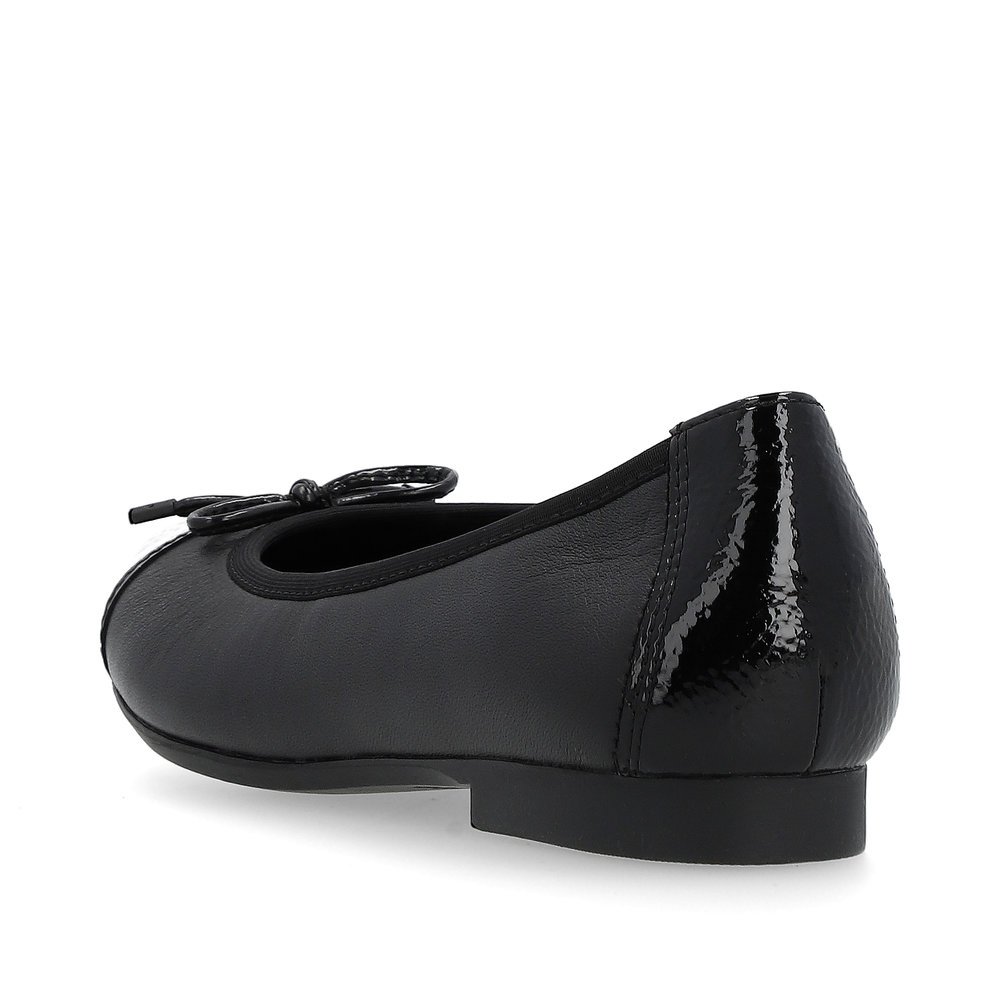 Midnight black remonte women´s ballerinas D0K04-00 with decorative bow. Shoe from the back.