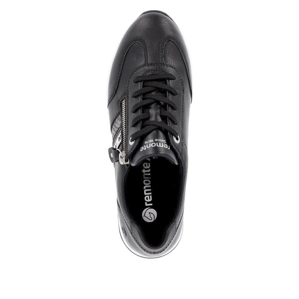 Black remonte women´s sneakers D1G02-02 with zipper and a soft exchangeable footbed. Shoe from the top.
