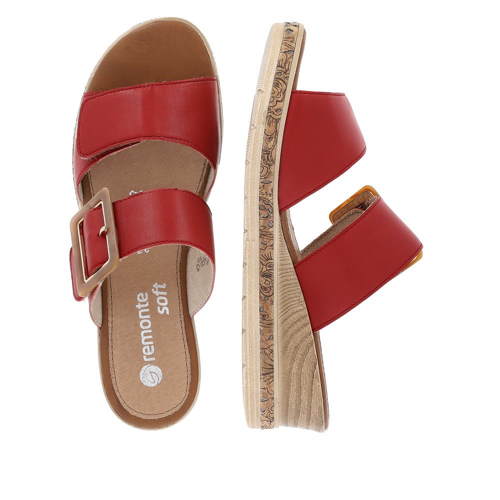 Red remonte women´s mules D3068-33 with hook and loop fastener and soft cover sole. Shoe from the top, lying.