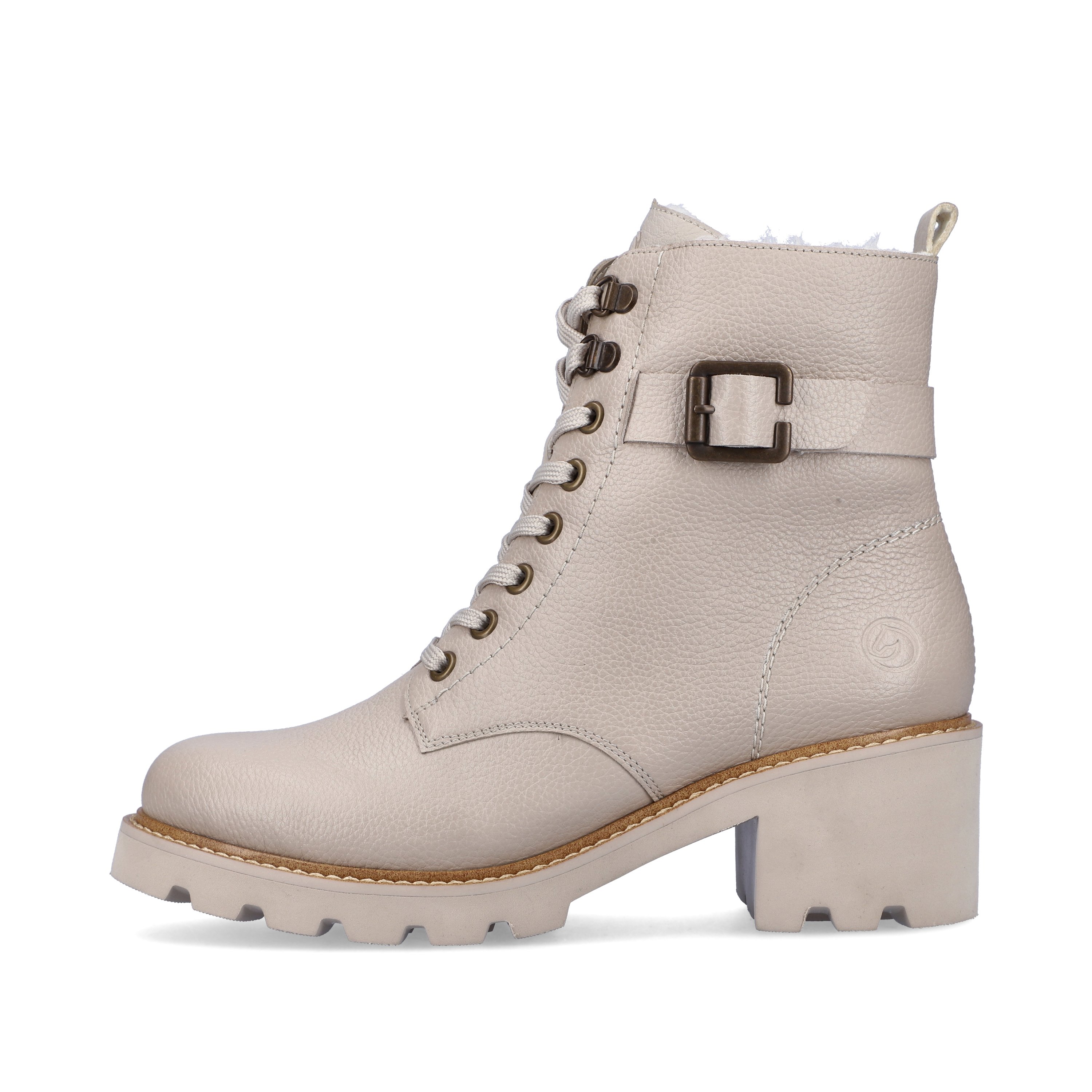 Light beige remonte women´s biker boots D0A74-60 with especially light sole. The outside of the shoe