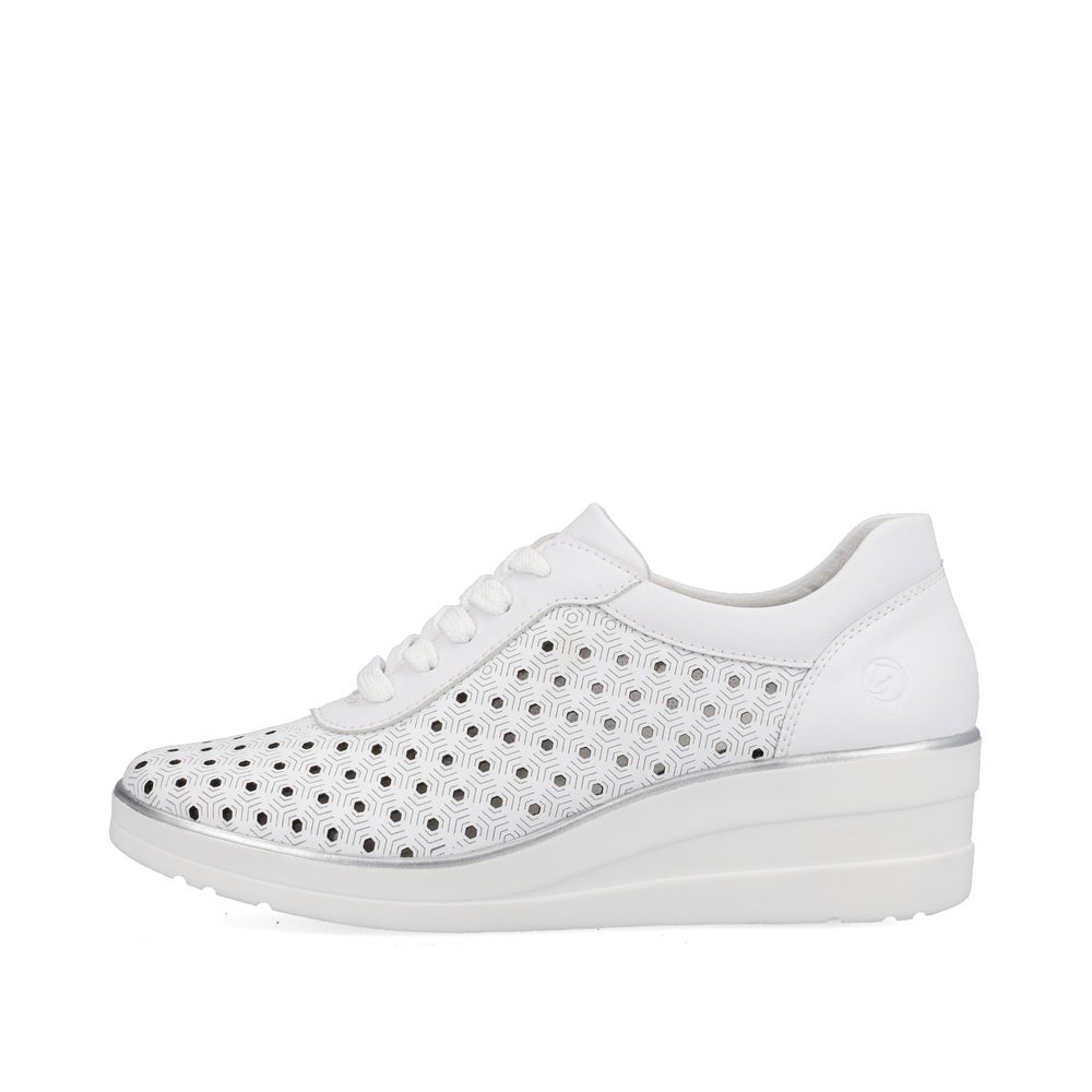 White remonte women´s sneakers R7217-80 with a lacing and perforated look. Outside of the shoe.