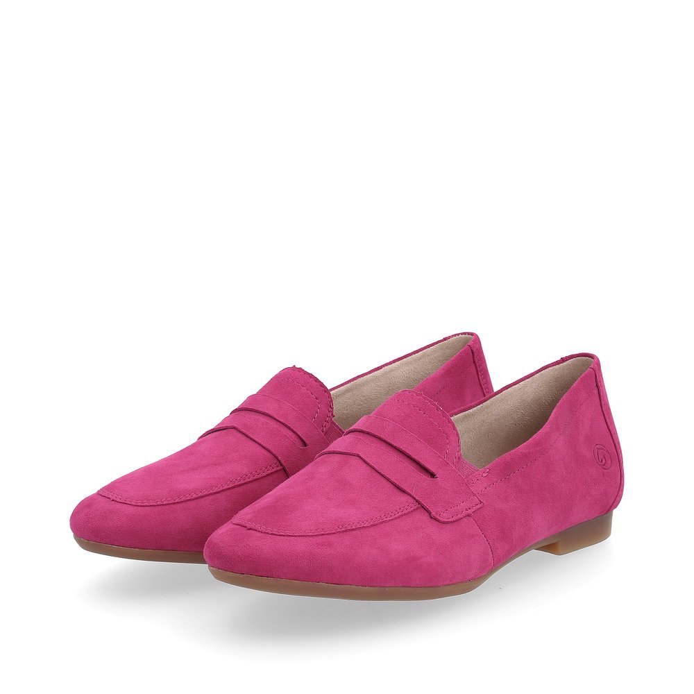 Pink remonte women´s loafers D0K02-31 with elastic insert. Shoes laterally.