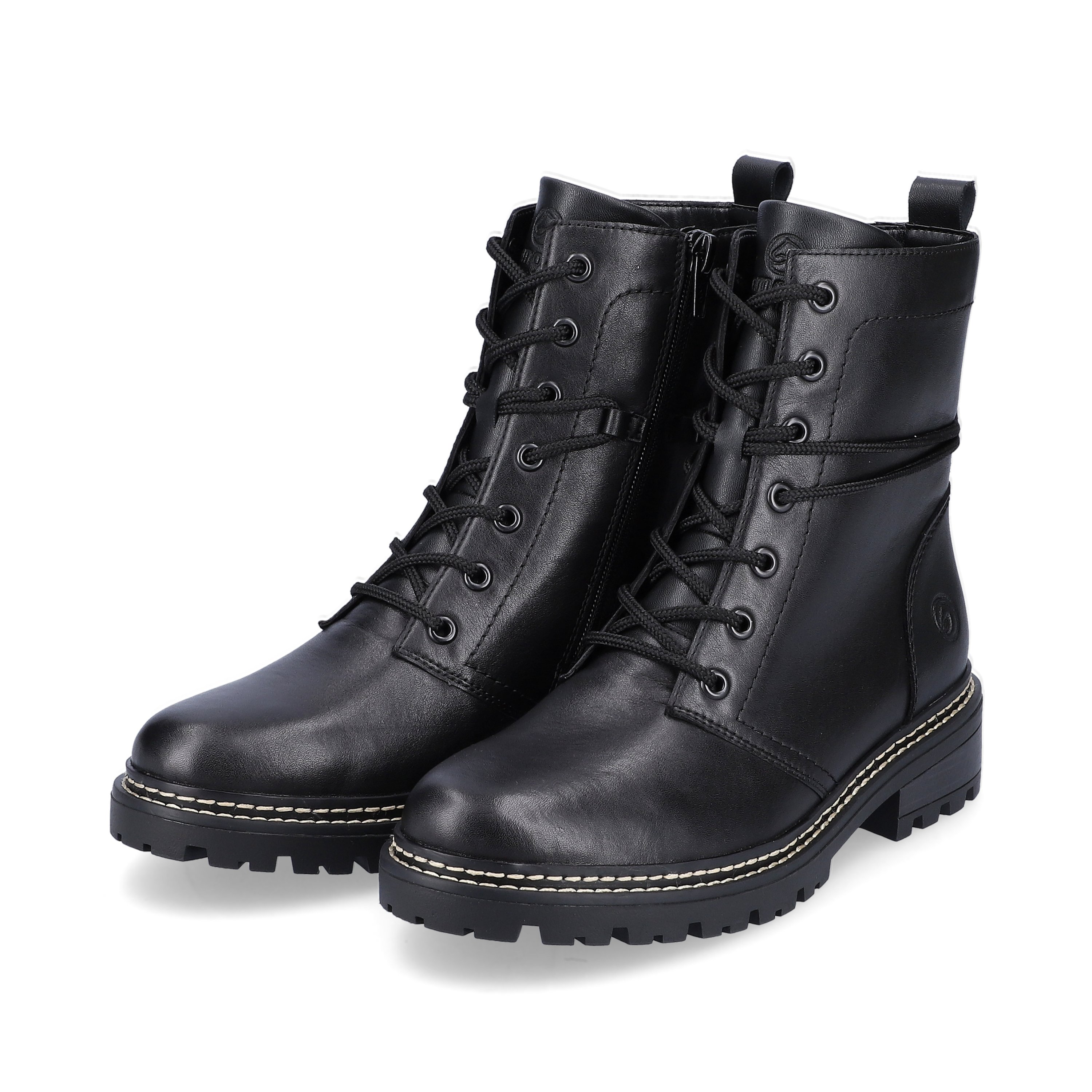 Night black remonte women´s biker boots D0B75-01 with cushioning profile sole. Shoe laterally
